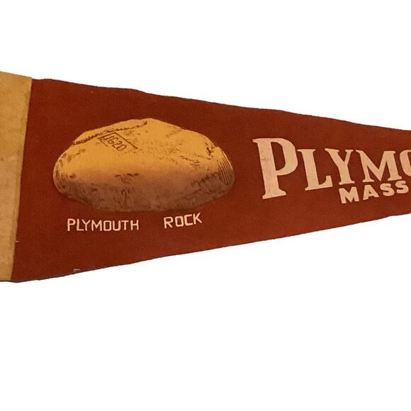Vintage Red Felt Pennant PLYMOUTH ROCK/Plymouth Mass Souvenir Memorabilia - Picture 3 of 5